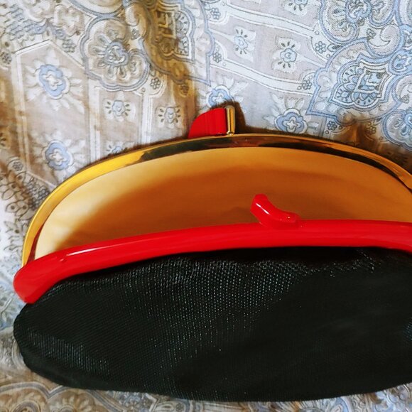 Italian made kiss clasp clutch for Macys - Picture 3 of 8